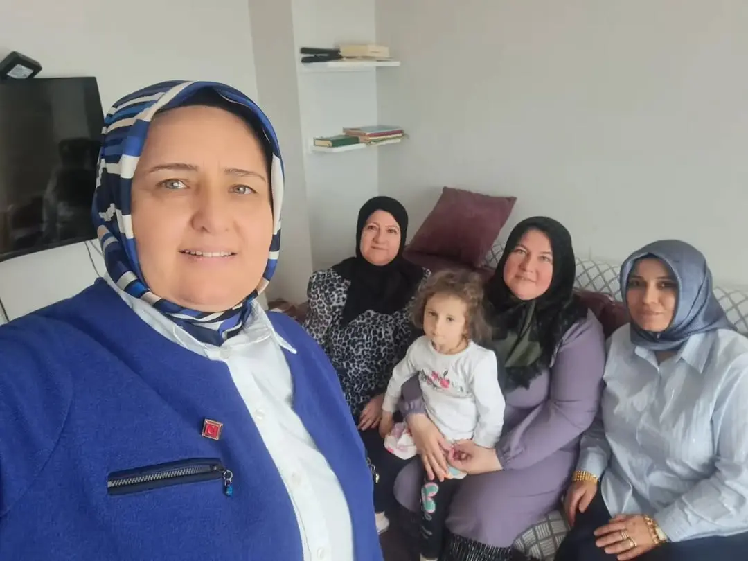 AK Parti Afyonkarahisar İl Kadın Kolları'ndan Başsağlığı Ziyareti