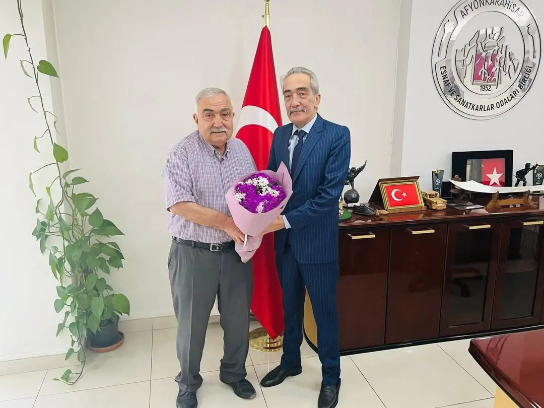 Atatürkçü Düşünce Derneği Başkanı Veli CENGİZ, Afyonkarahisar Esnaf Ve Sanatkarlar Odaları Birliği Başkanı'na Hayırlı Olsun Ziyaretinde Bulundu