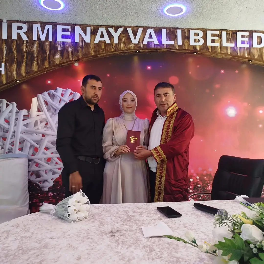 Değirmenayvalı Belediye Başkanı Halil Çelik, Cemalettin Şahin ve Hanife Akyol'un Nikah Akdini Gerçekleştirdi