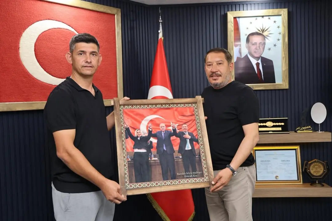 Dinar Belediye Başkanı Veysel Topçu'ya Baraklı Köyü Muhtarı Emrah Koç'tan Festival Daveti