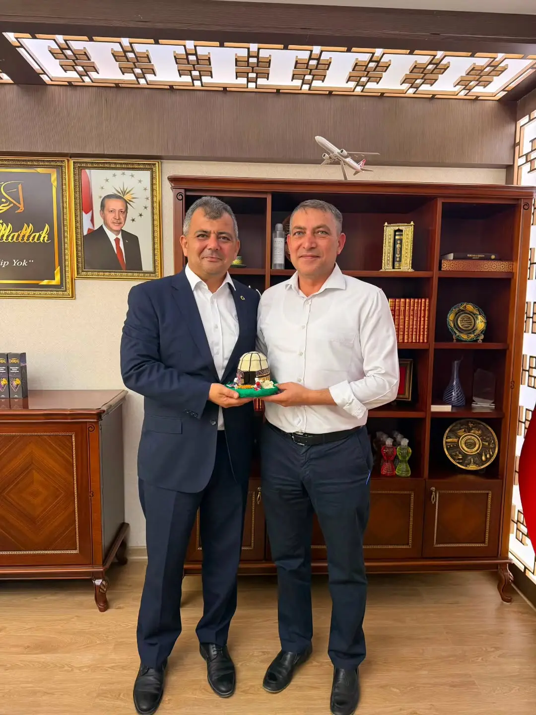 Emirdağ Belediye Başkanı Serkan Koyuncu'ya Hastane Müdürü Mustafa Topkaya'dan Ziyaret