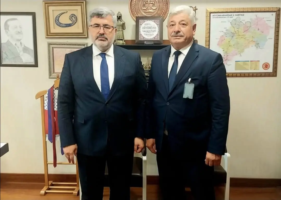 Afyonkarahisar Işıklar Belediye Başkanı Murat Karamoçu Gazi Meclis'te Misafir Edildi