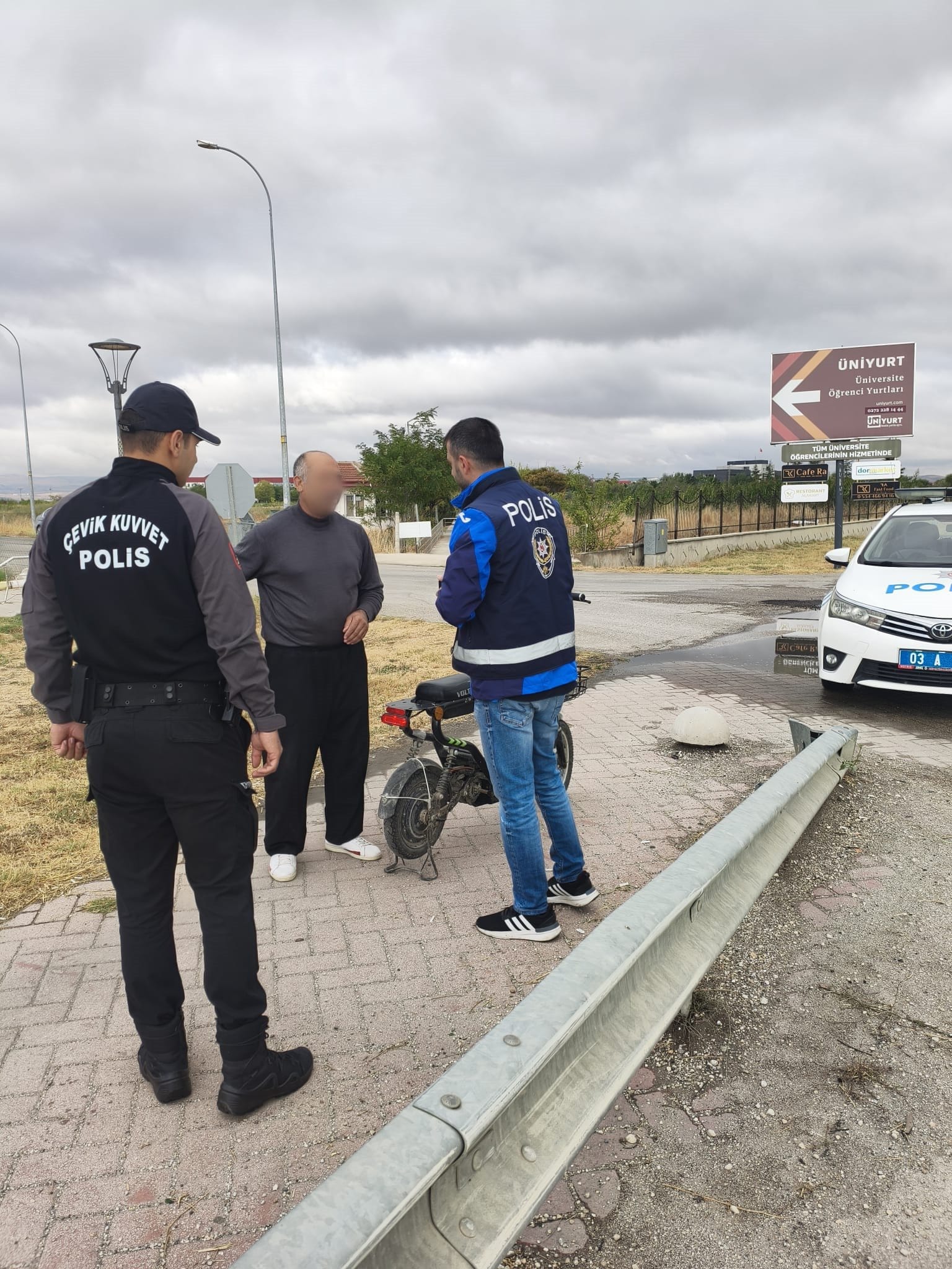 Emniyetten Okul Çevrelerinde Güvenlik Uygulaması