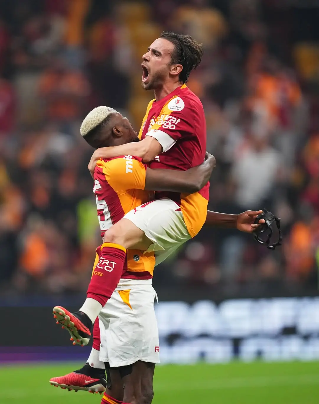 Galatasaray Ailesine Günaydın Mesajı