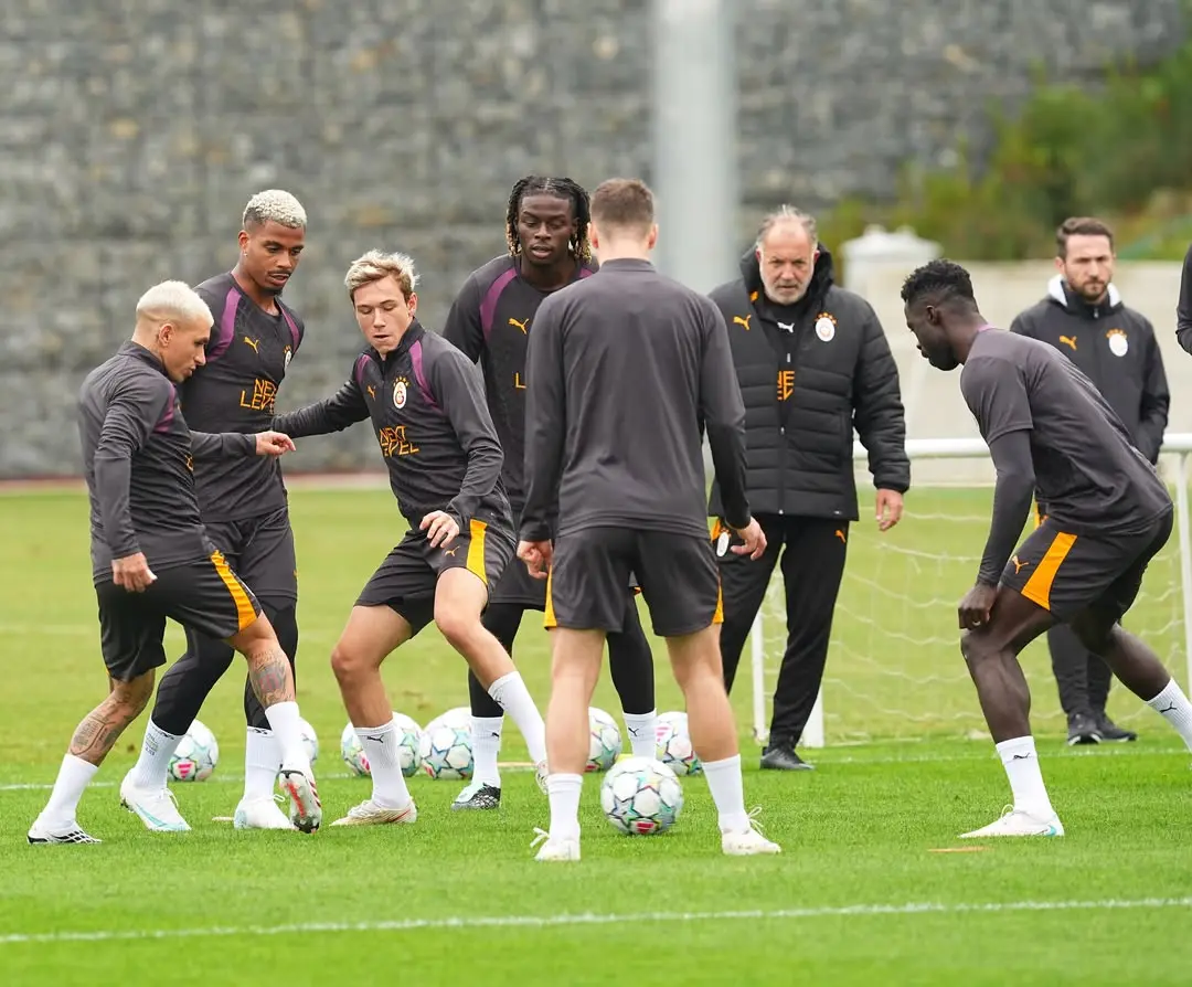Galatasaray Ailesine Günaydın Mesajı