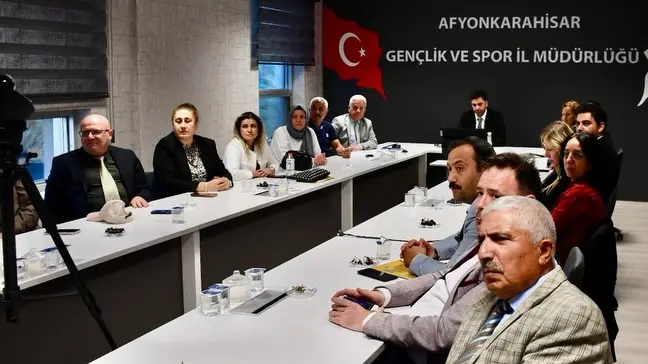 Gençlik ve Spor Bakanı Dr. Osman Aşkın Bak'ın Yurt Hizmetleri Toplantısına Katılımı