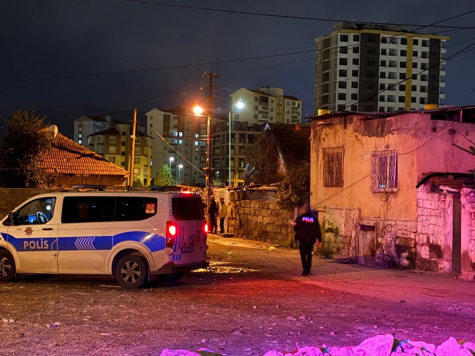 Kocasinan'da Elektrik Akımına Kapılan Genç Yaralandı