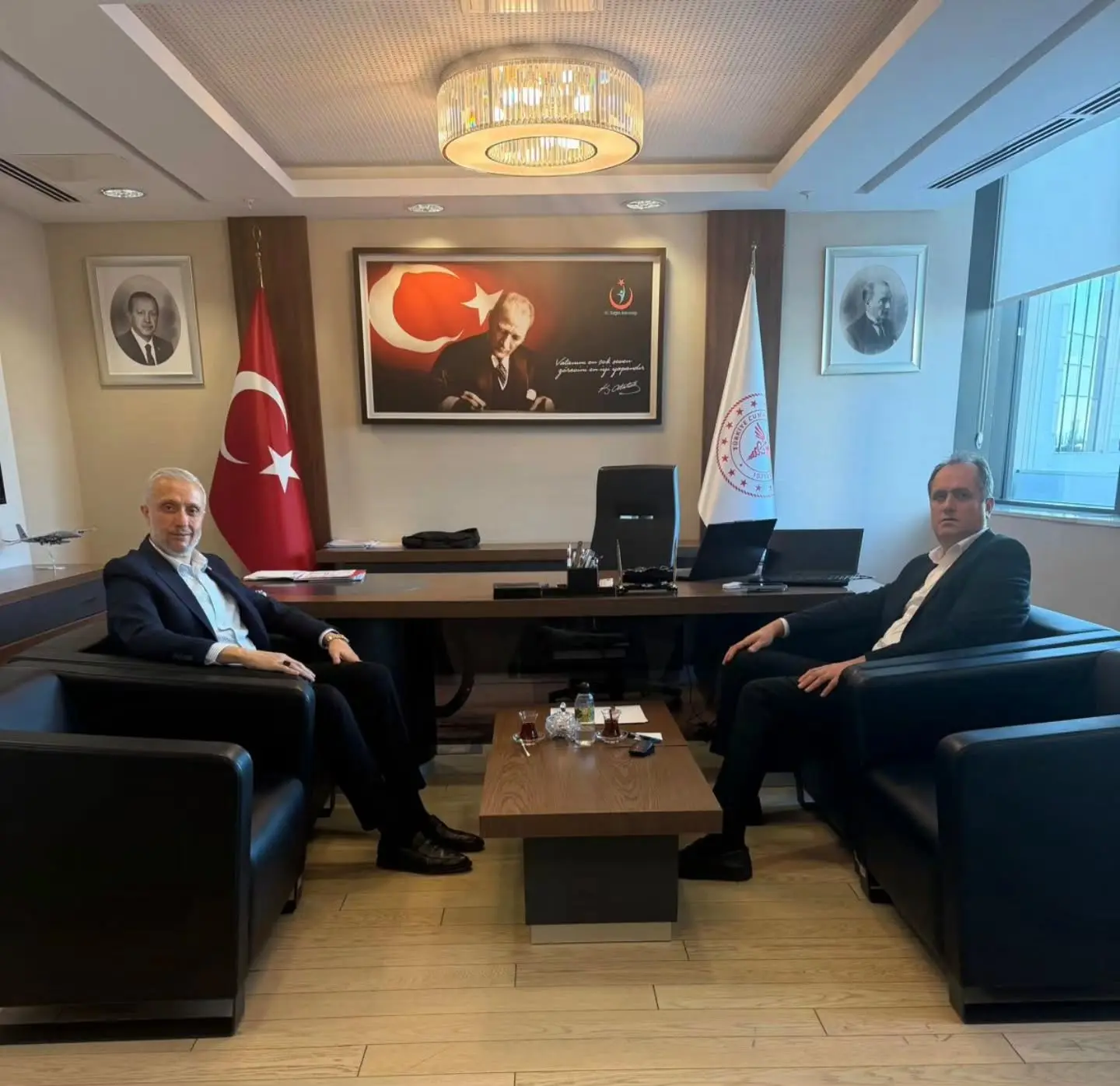 Kütahya'da sağlık personeli ihtiyaçları ele alındı
