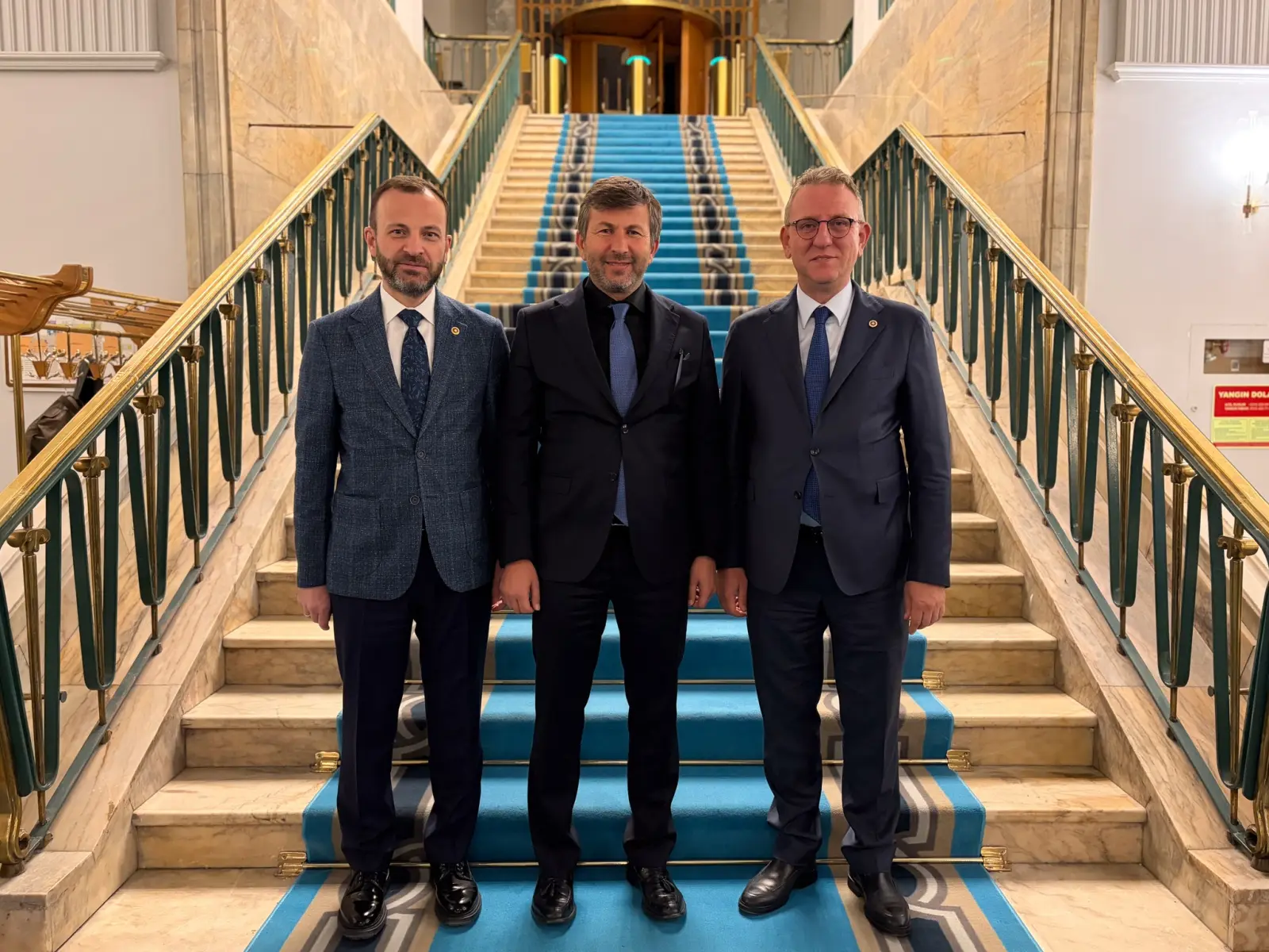 Pazarlar Belediyesi'nden Milletvekili Ziyareti