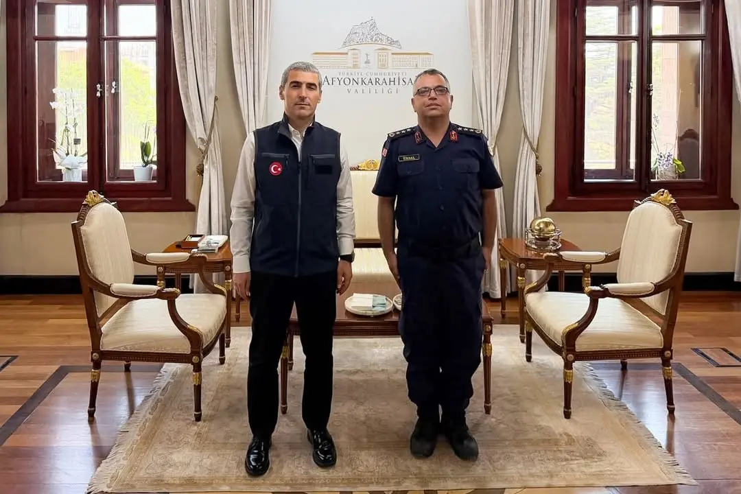 Valimiz Dr. Naci Aktaş, Afyonkarahisar İl Jandarma Komutan Yardımcısı J.Alb. Mustafa Ünsal'ı Kabul Etti