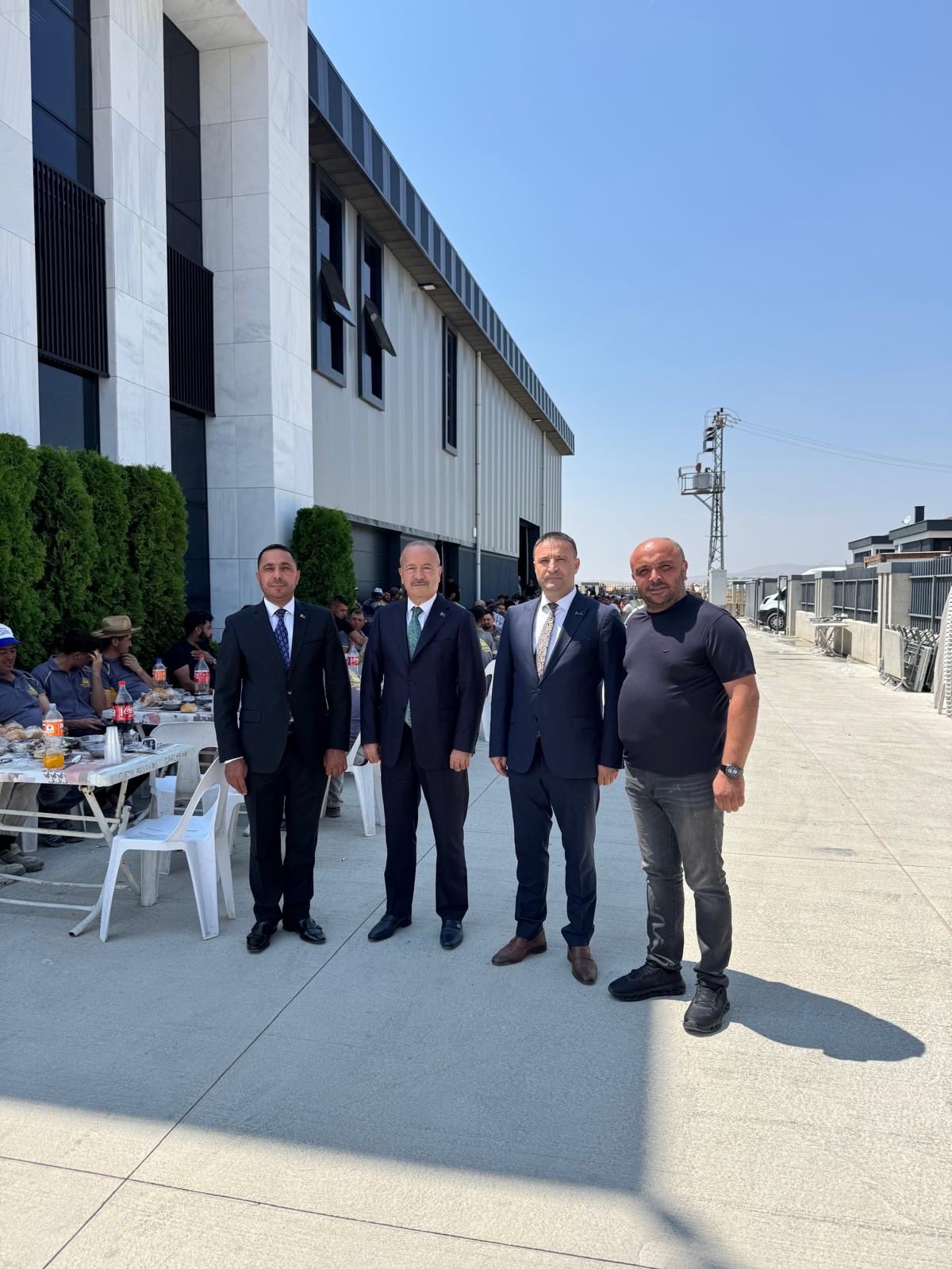 MHP Milletvekili Taytak'tan Sofra Paylaşımı