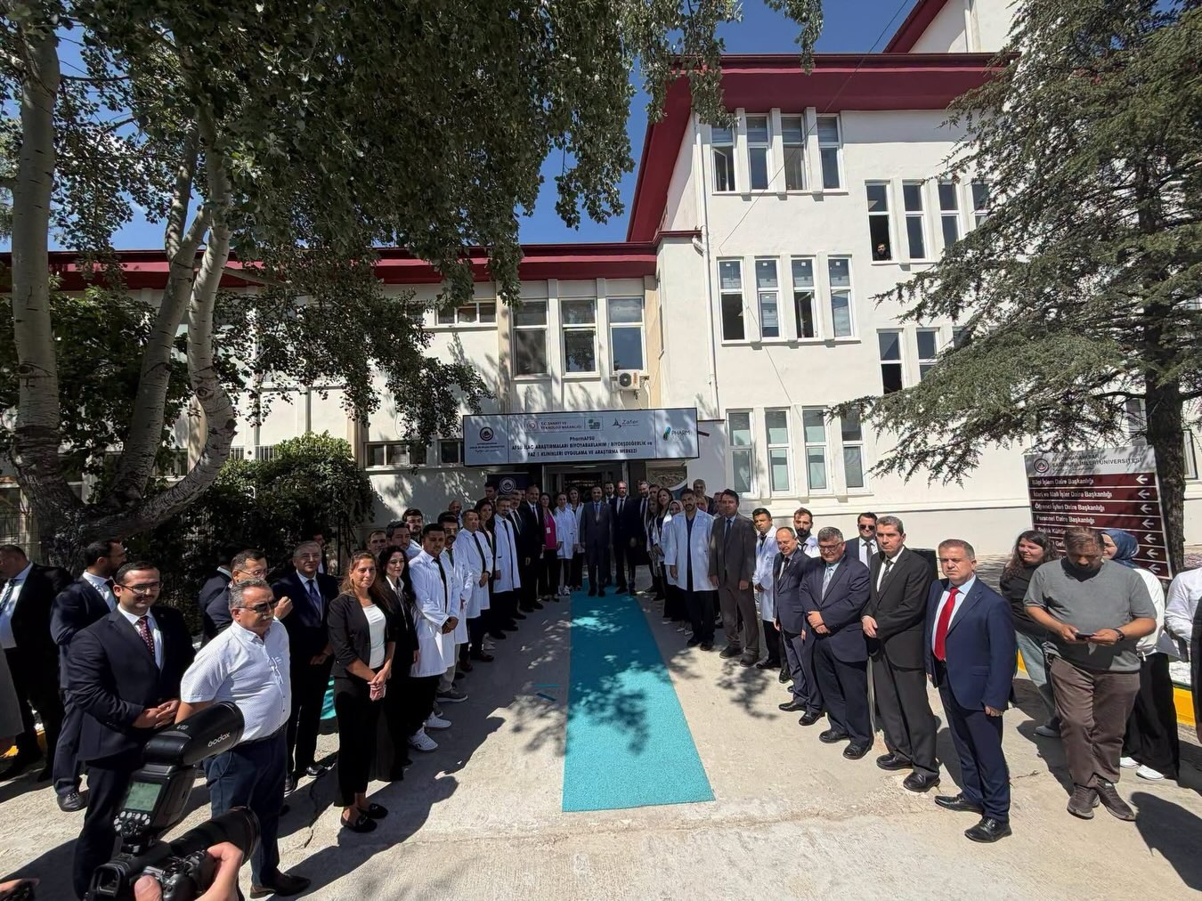 PharmAFSU İlaç Araştırmaları Merkezi Açıldı
