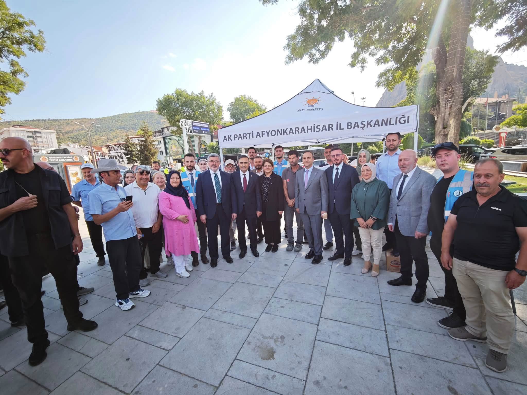 AK Parti'nin 25. yılına özel buluşma daveti