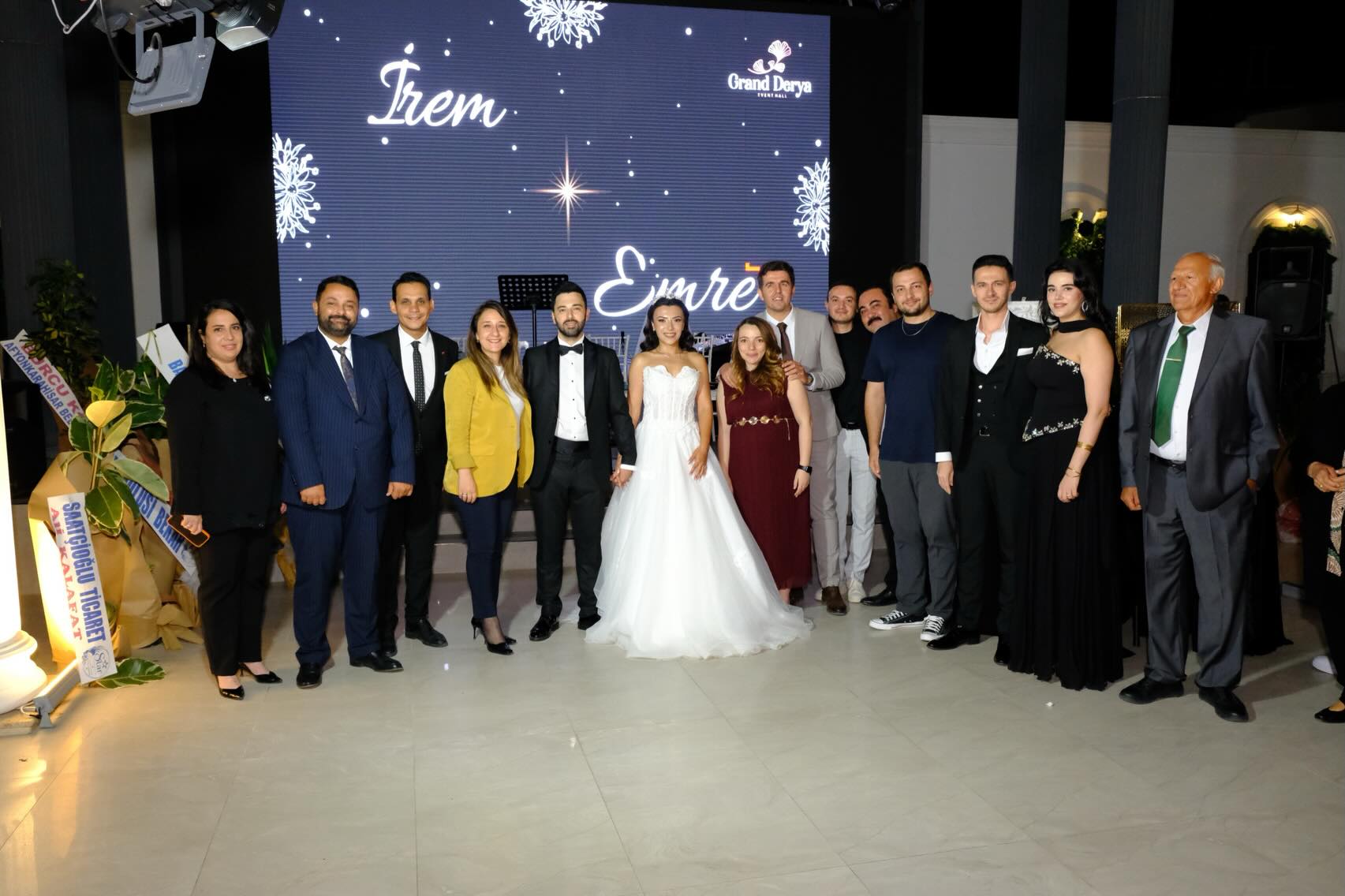Avukatların Düğün Törenine Katılım