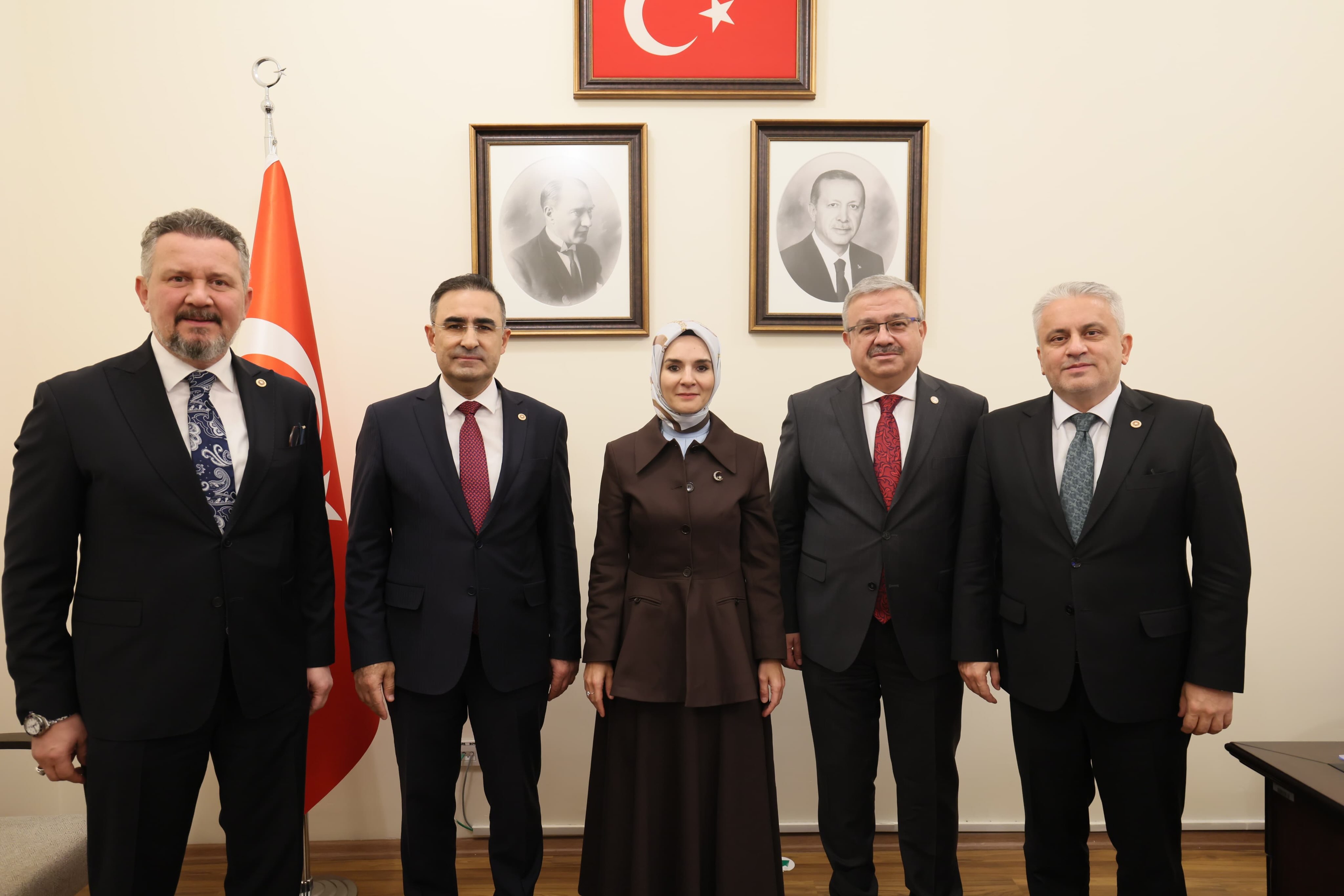 Afyonkarahisar'da Bakan Ziyareti