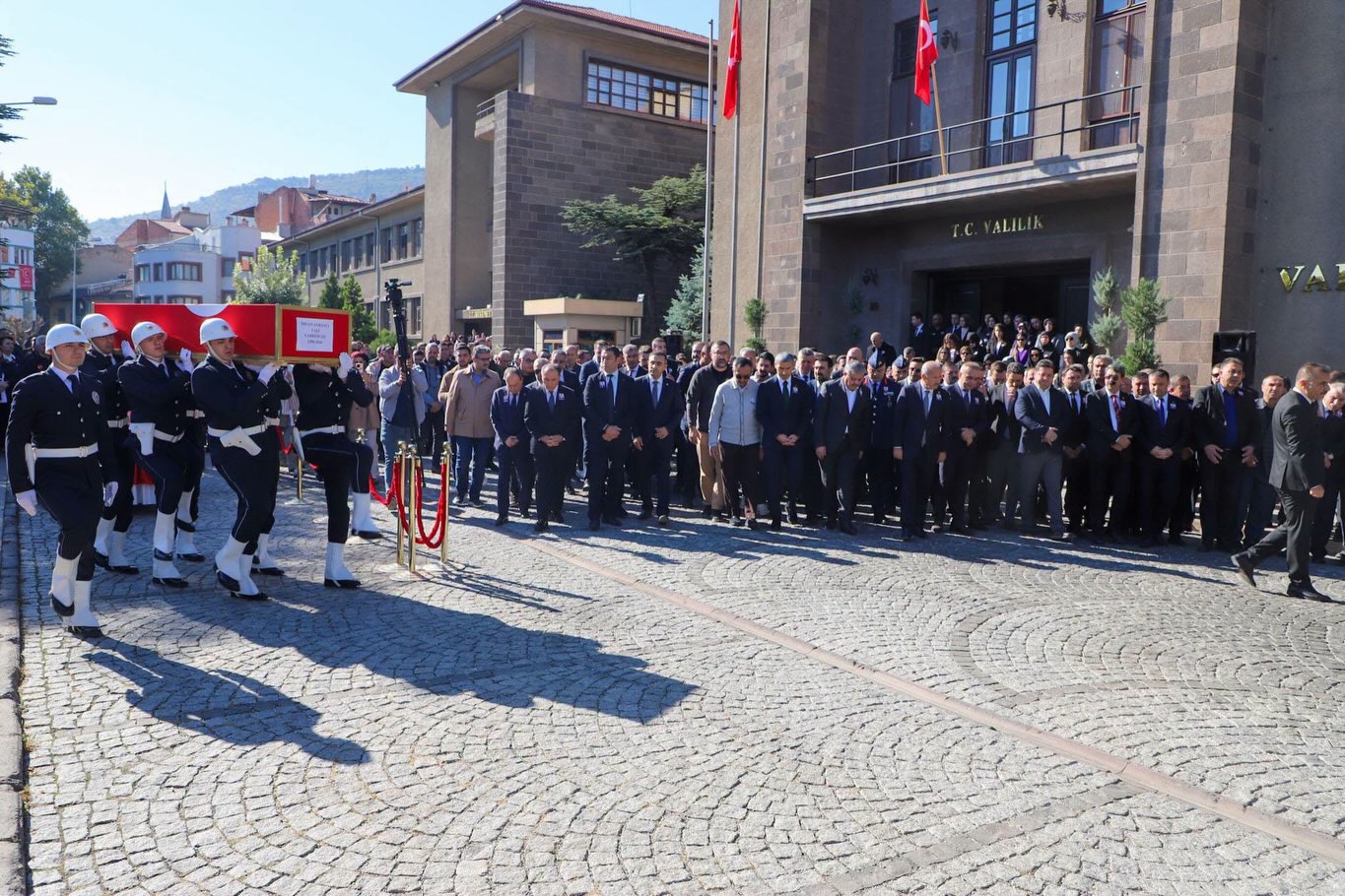 Afyonkarahisar'da Veda Töreni Düzenlendi