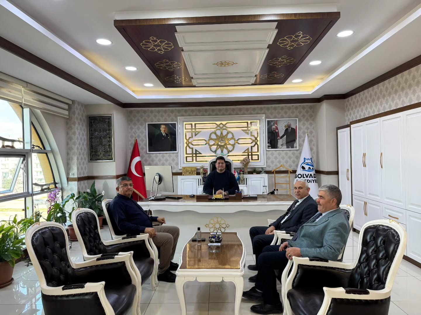 Başkan Aynacı'ya Ziyaret Gerçekleşti
