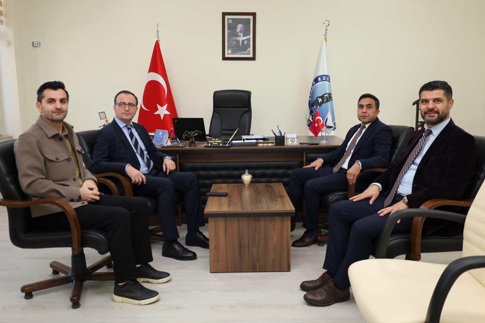 Dinar Kaymakamı Yüksekokulu Ziyaret Etti