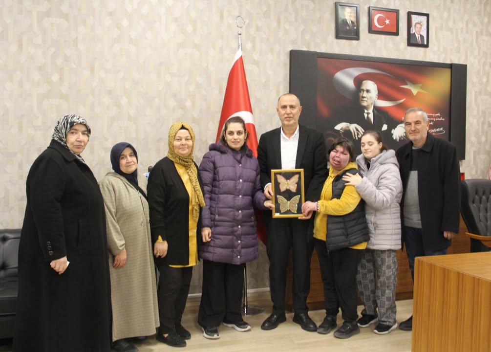 Afyonkarahisar Devlet Hastanesi'nden Engelli Bireyler İçin Özel Ziyaret