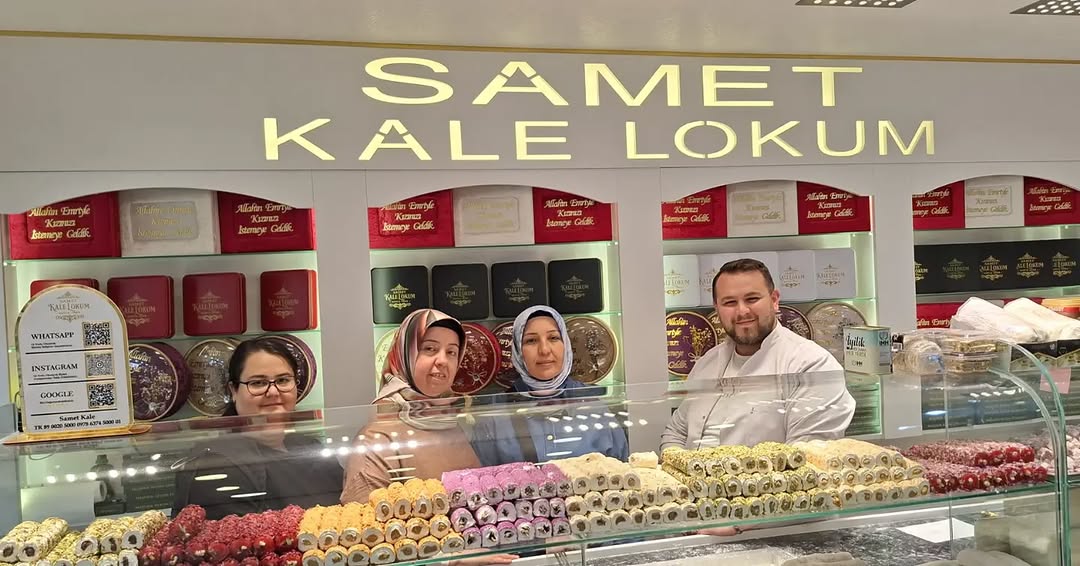 AK Parti Afyonkarahisar İl Kadın Kolları Esnaf Ziyaretinde Bulundu