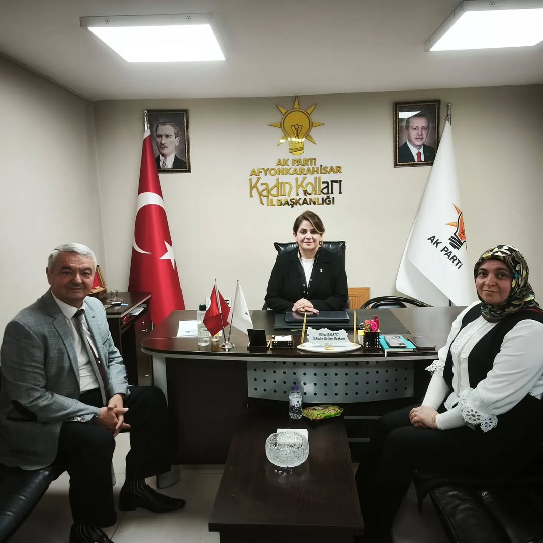 AK Parti Afyonkarahisar İl Kadın Kolları'ndan Nezaket Ziyareti