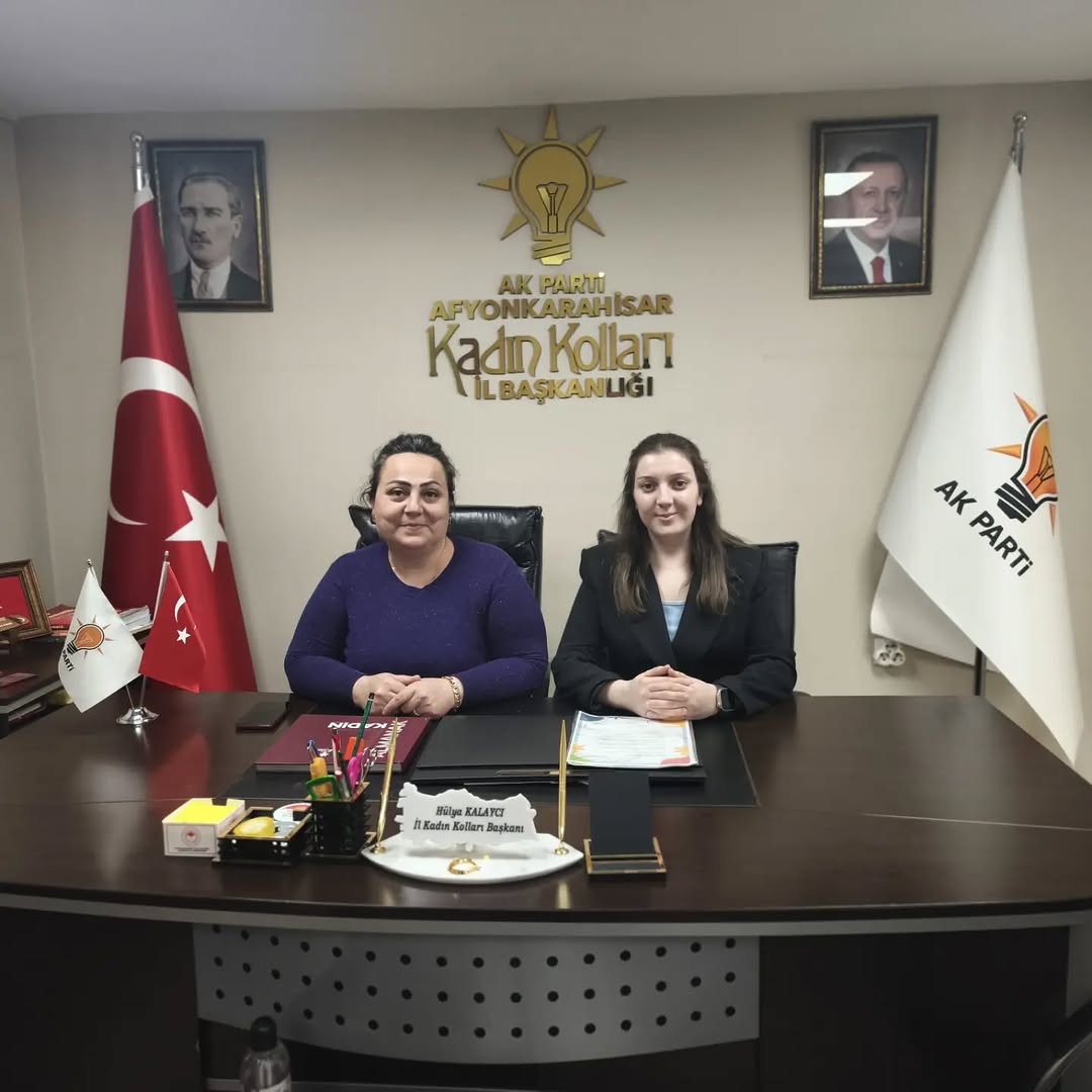 AK Parti Afyonkarahisar İl Kadın Kolları'ndan Nöbetçi Yönetim Kurulu Üyeleri Açıklaması