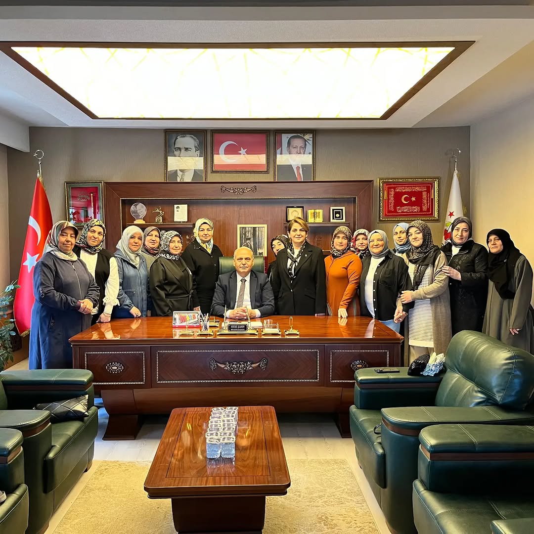 AK Parti Afyonkarahisar İl Kadın Kolları'ndan Yücel Şahin Ziyareti