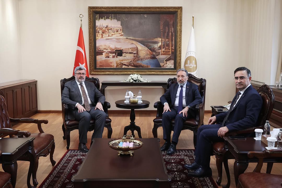 Ak Parti Milletvekili Hasan Arslan, Diyanet İşleri Başkanı Safi Arpaguş'u Ziyaret Etti