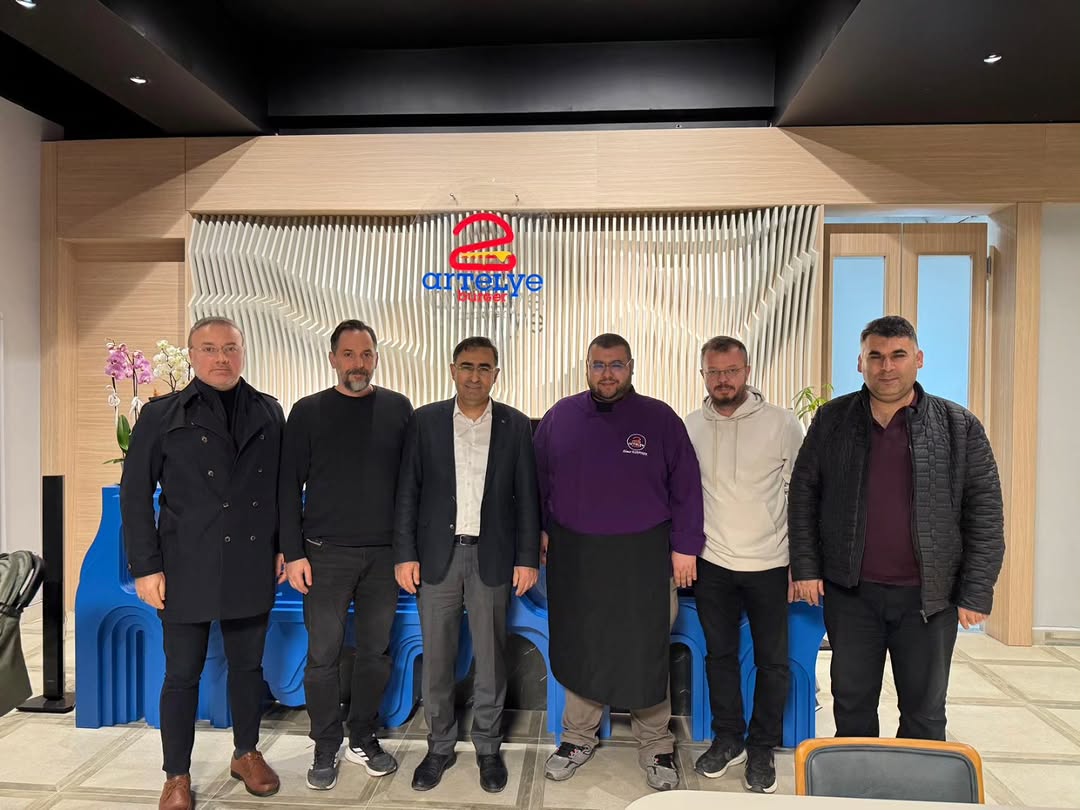 Ak Parti Milletvekili Hasan Arslan, Genç Girişimcinin Burger İşletmesini Ziyaret Etti