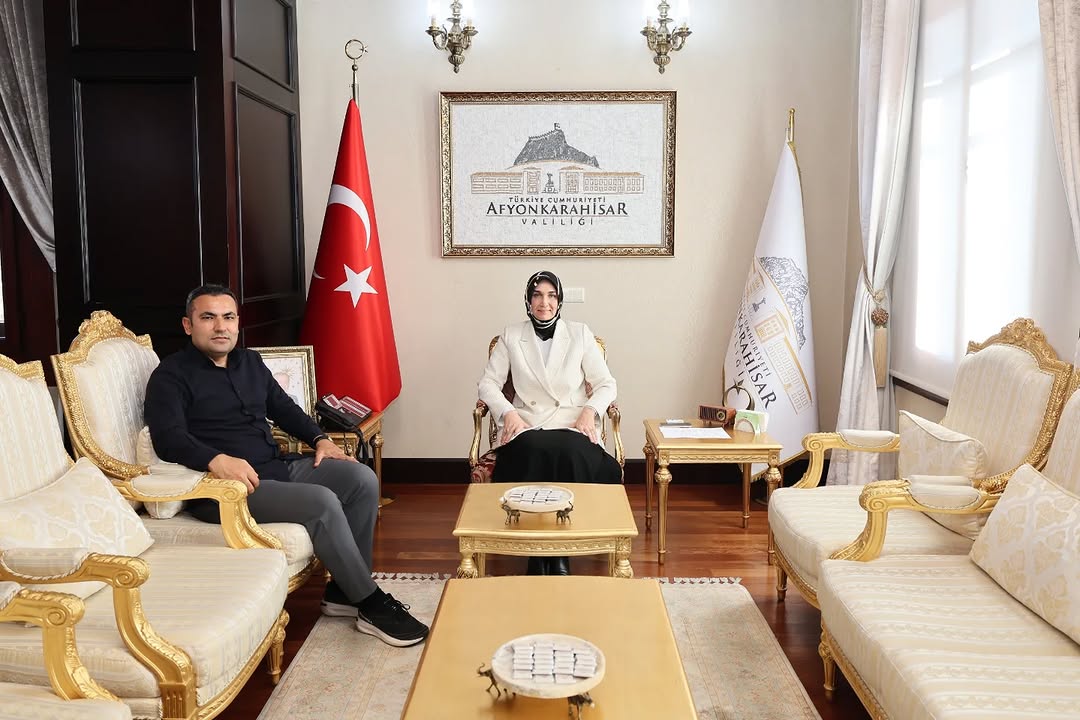 Edirne İdare Mahkemesi Başkanı Afyonkarahisar Valiliği'ni Ziyaret Etti