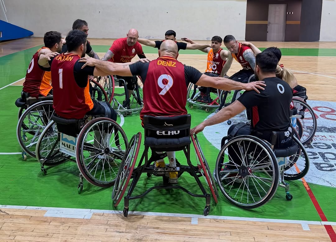 Galatasaray Ailesine Günaydın Mesajı