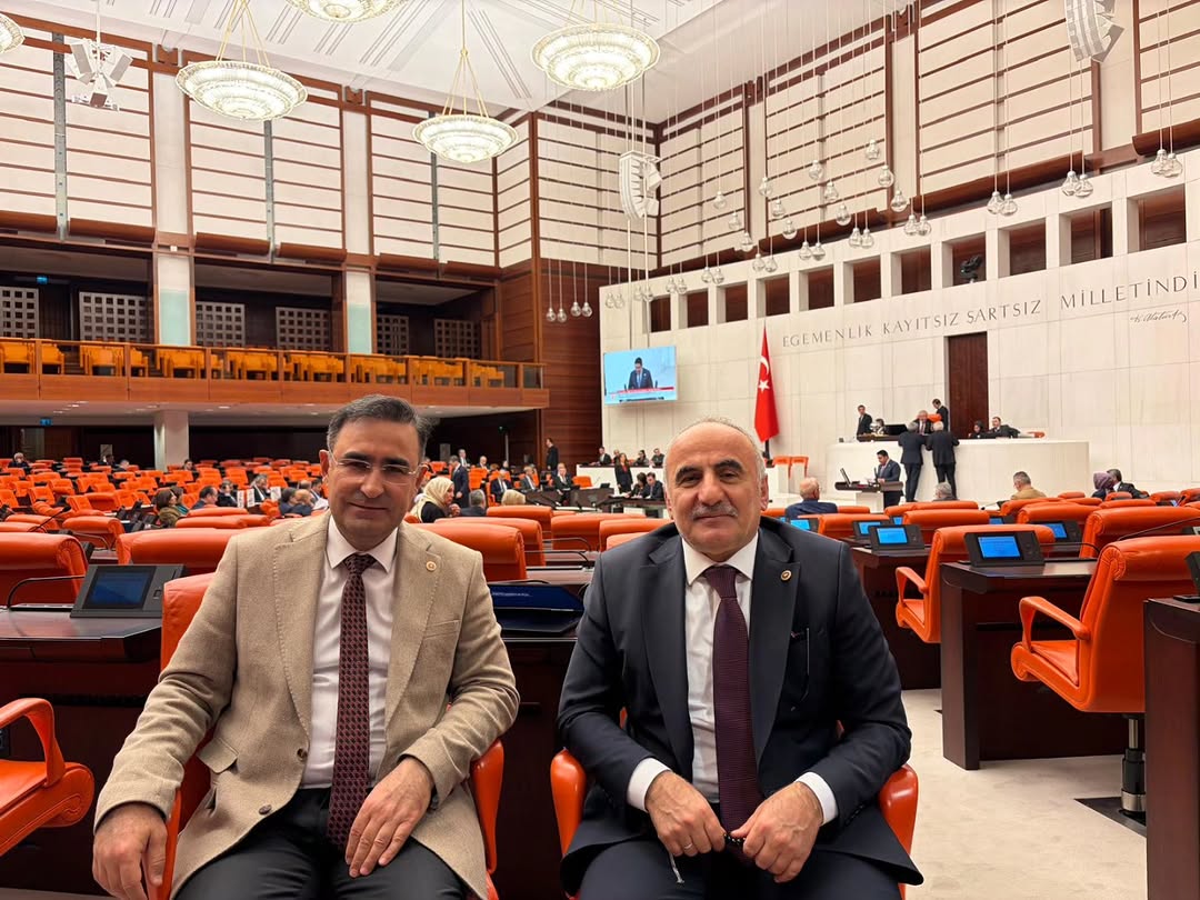 Gazi Meclisinde Genel Kurul Çalışmaları Sürerken Rize AK Parti Milletvekili Harun Mertoğlu ile Buluşma