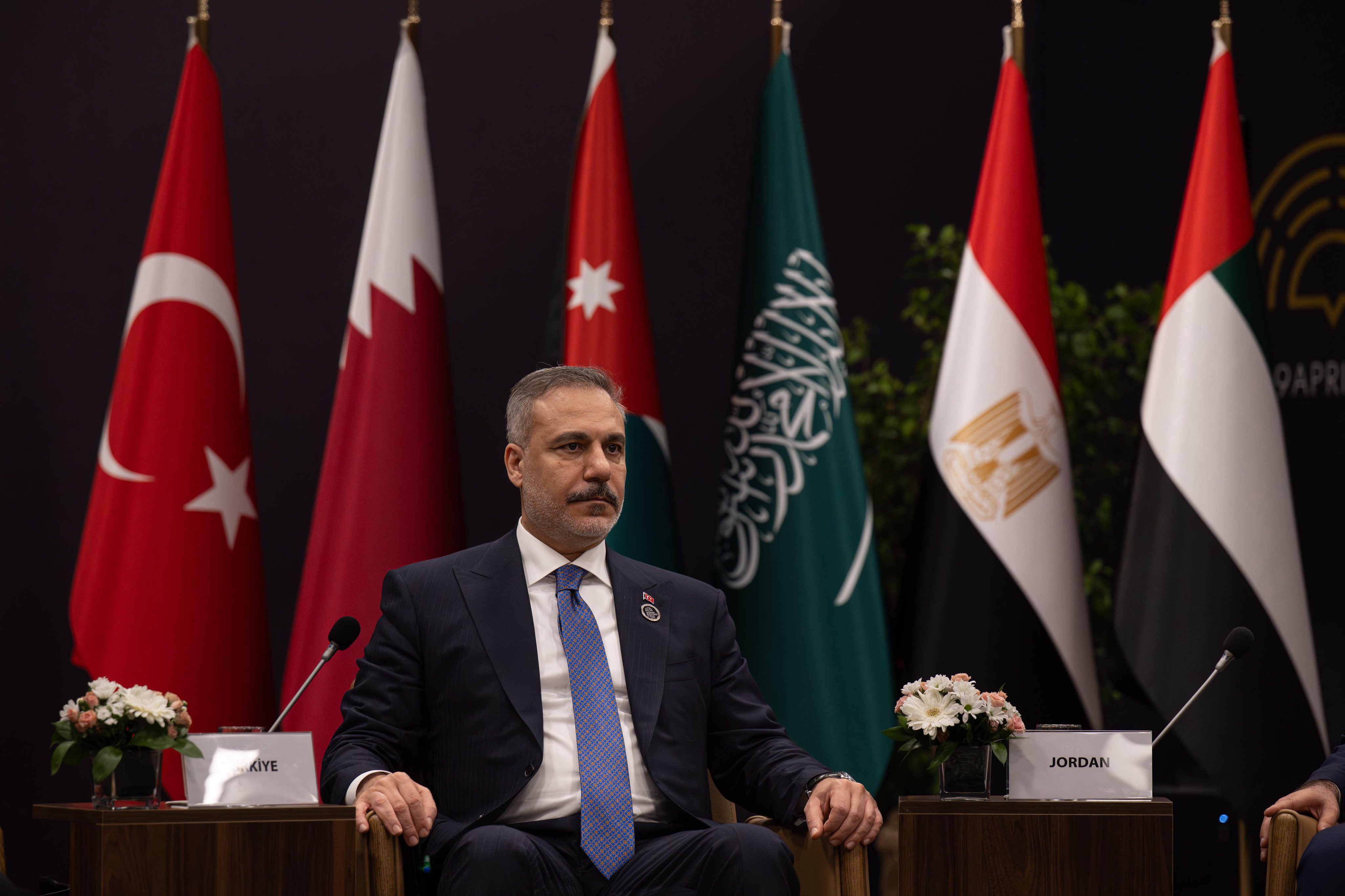 Hakan Fidan, Antalya Diplomasi Forumu'nda Gazze Toplantısı Düzenledi