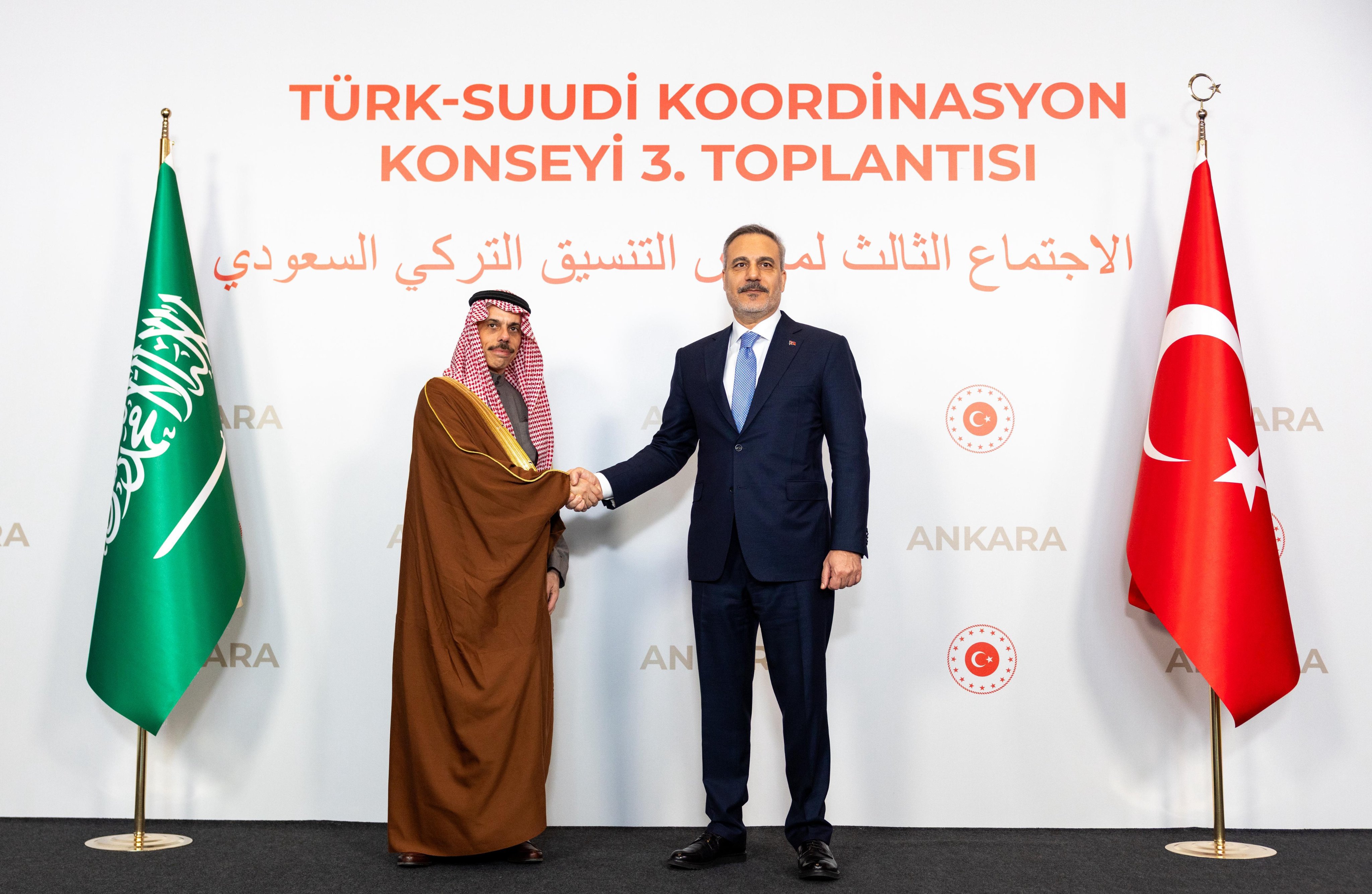 Hakan Fidan, Suudi Dışişleri Bakanı ile buluştu