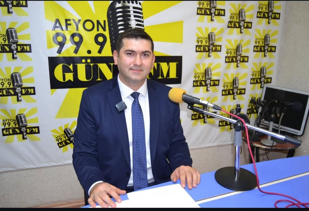 İl Müdürü Süleyman Çelikbaş, Gün FM Programında SGK'nın Vizyonunu Anlattı