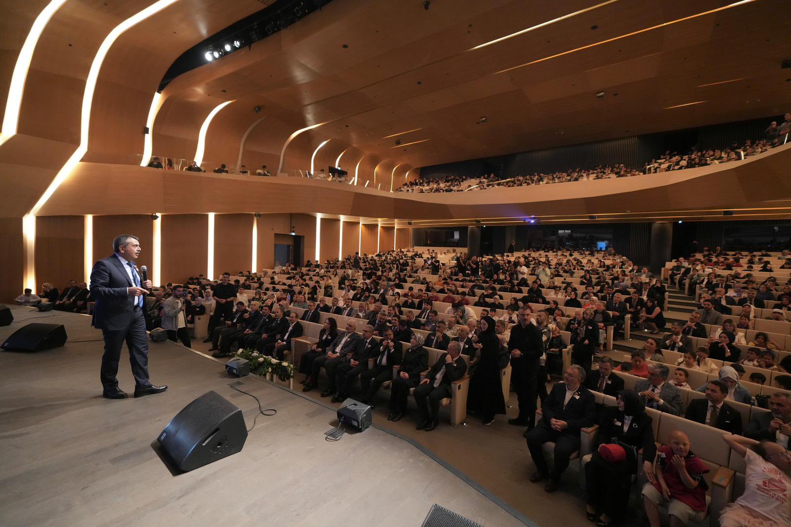 Milli Eğitim Bakanı Tekin, ödül törenine katıldı