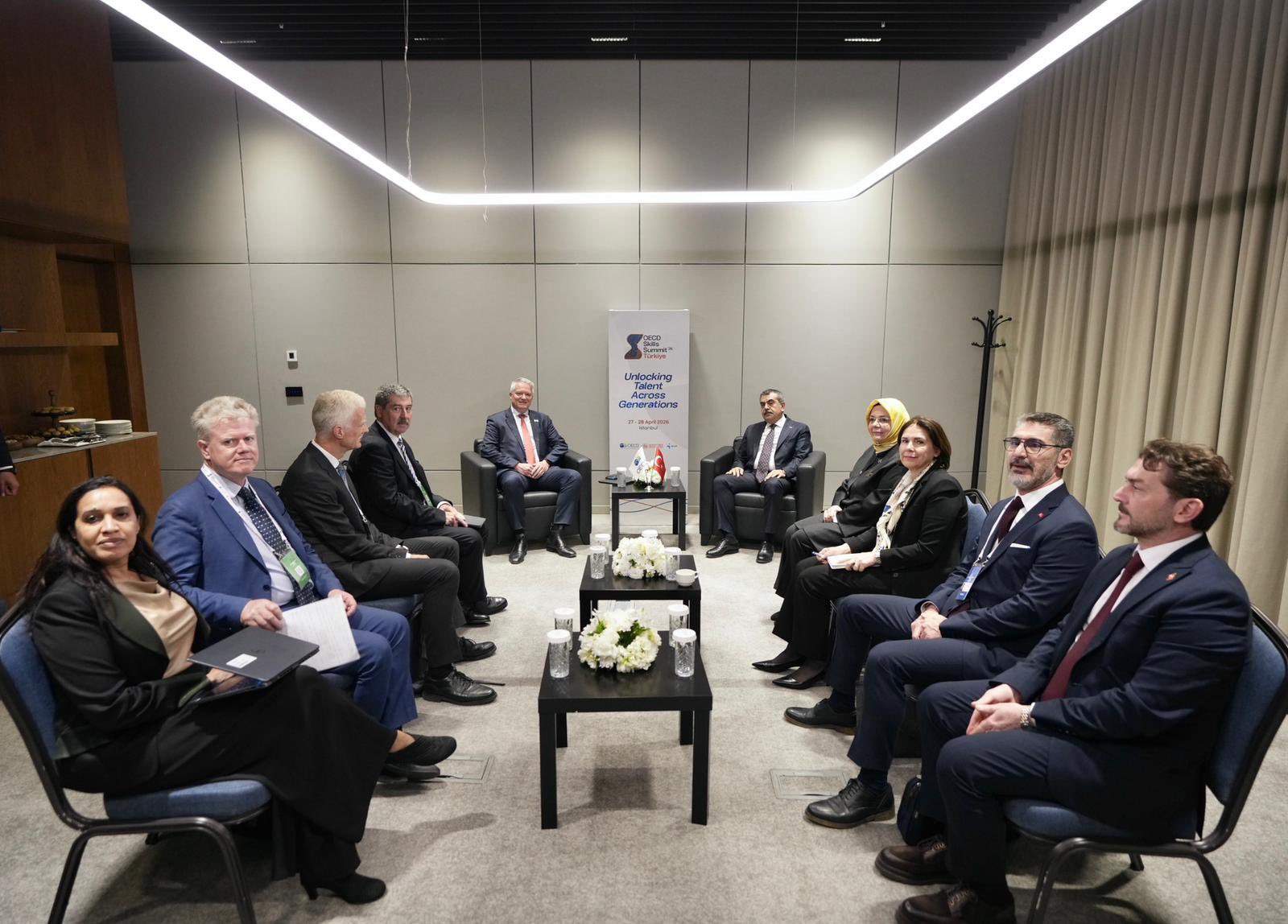 Milli Eğitim Bakanı Tekin OECD Genel Sekreteri ile görüştü