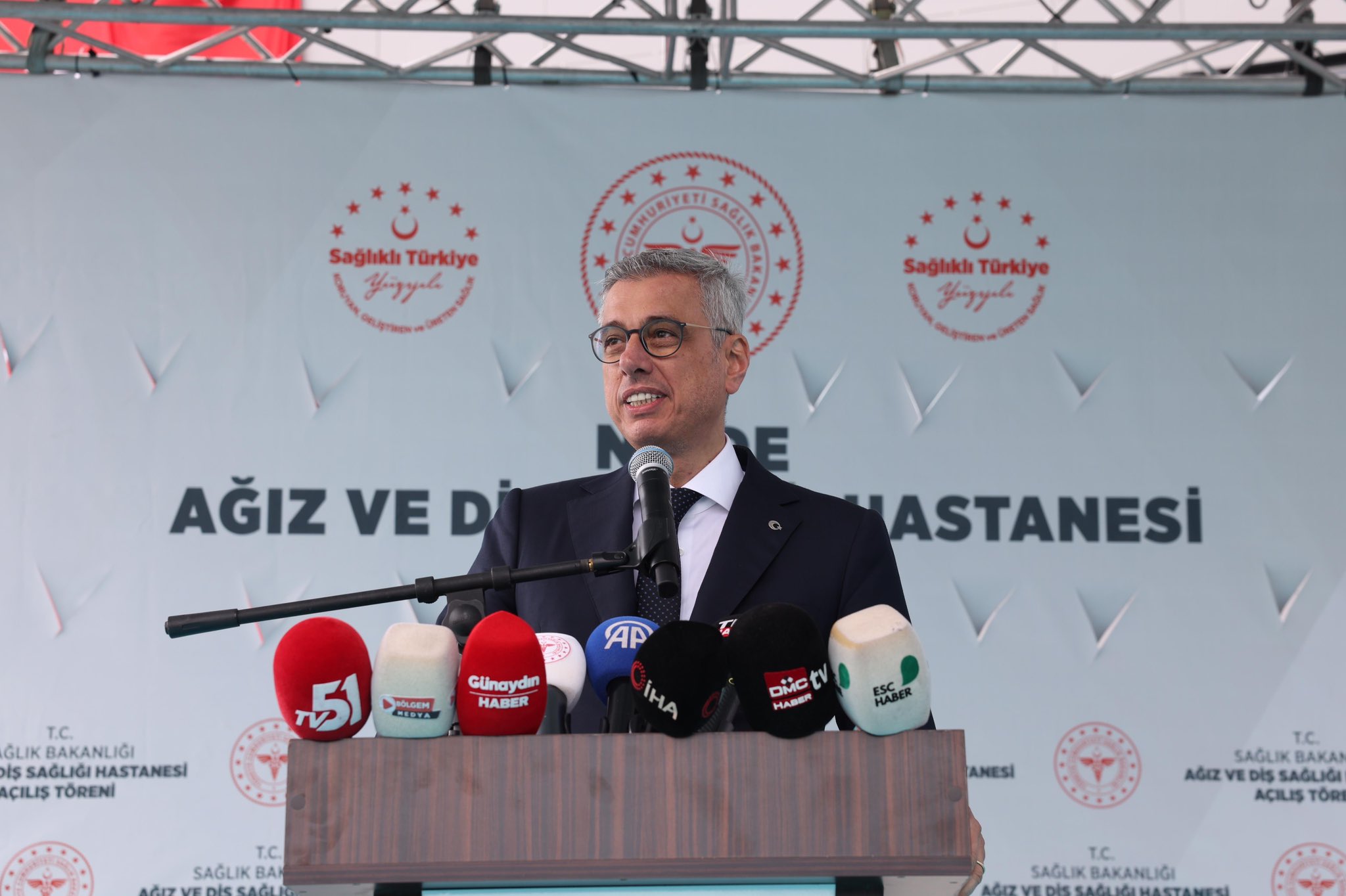Niğde Ağız ve Diş Sağlığı Hastanesi açıldı