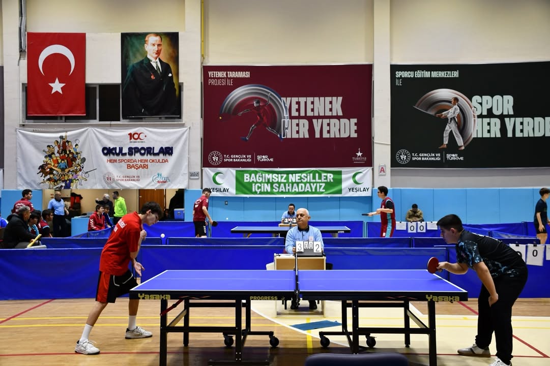Okul Sporları Masa Tenisi Gençler Grup Müsabakaları Afyonkarahisar’da Başladı