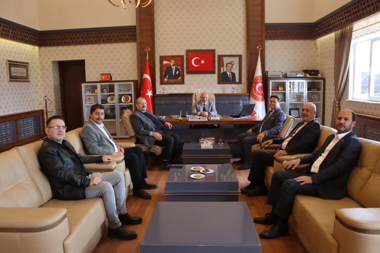 Bolvadin İçin Elbirliğiyle Çalışıyoruz